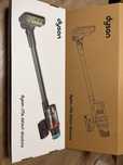 Dyson V15s Detect Absolute Aspirator vertical