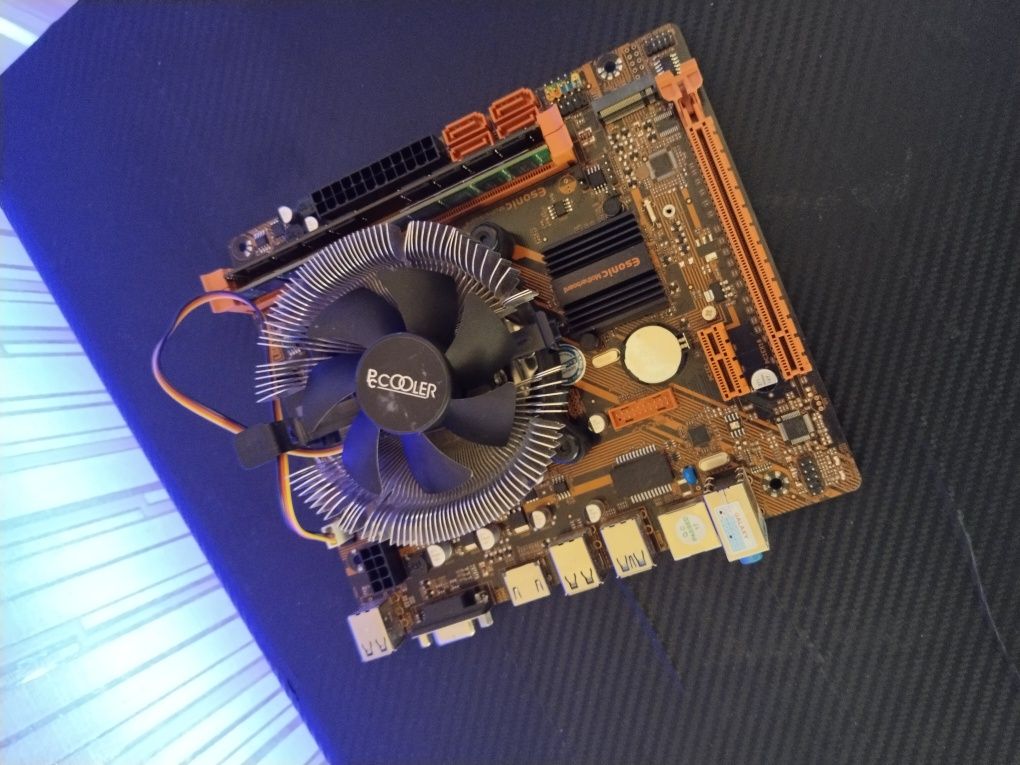 Комплект H61 m2+i5 3330+ 16gb