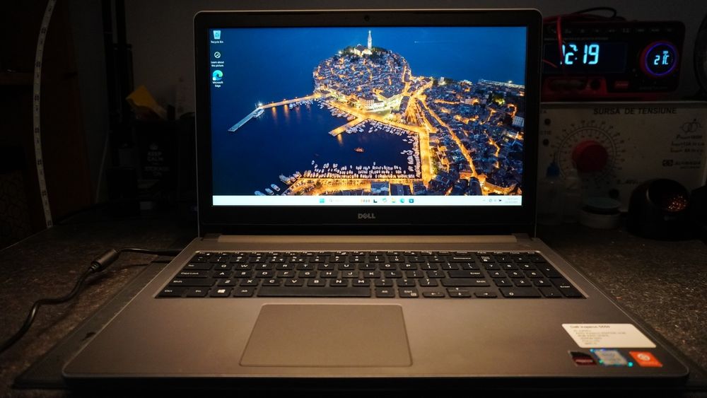 Laptop DELL Inspirion 5559