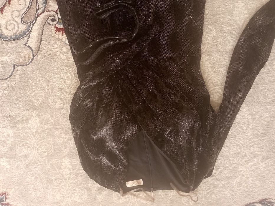 Yangi kiyim kop kiyolmadim