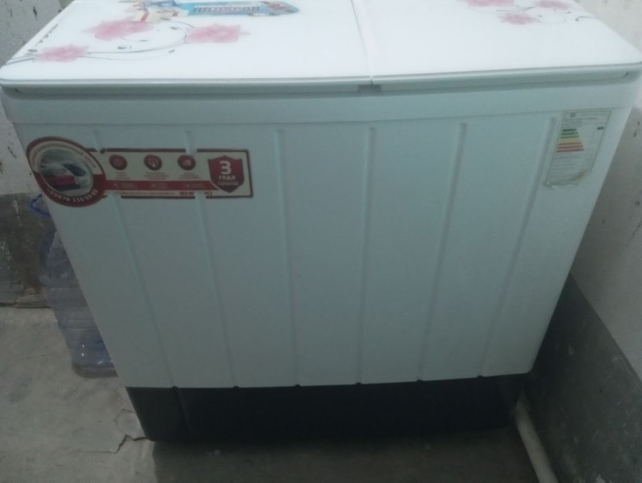 Продаю стиральную машину