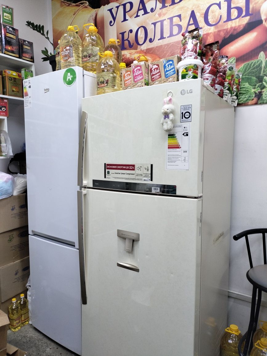 Продам Холодильники LG /Beko / почти новые /LG 480000 /Beko 230000/