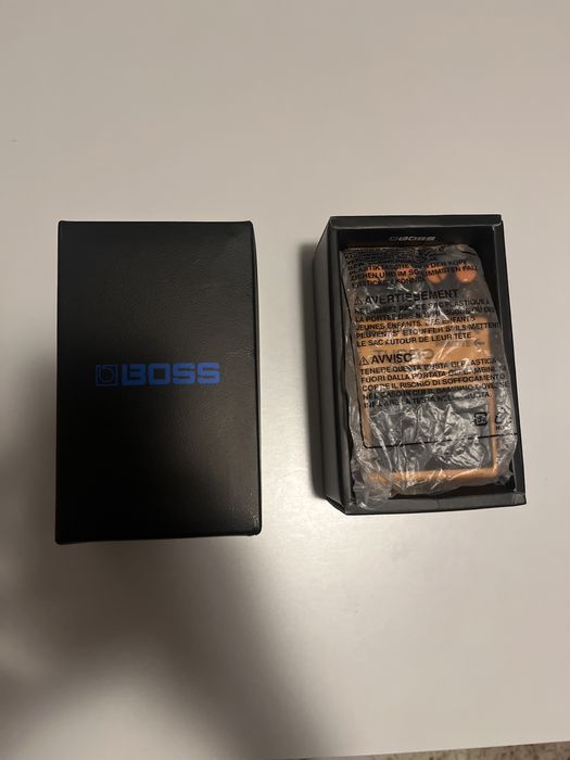 BOSS DS-2 distortion pedal
