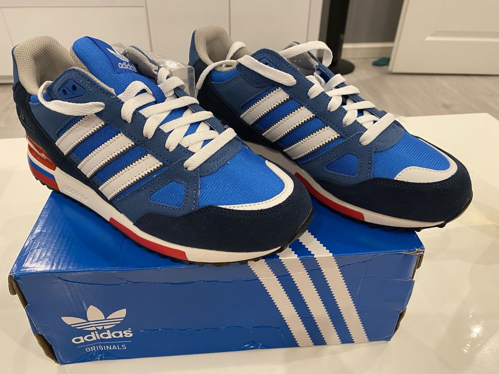 Adidas маратонки