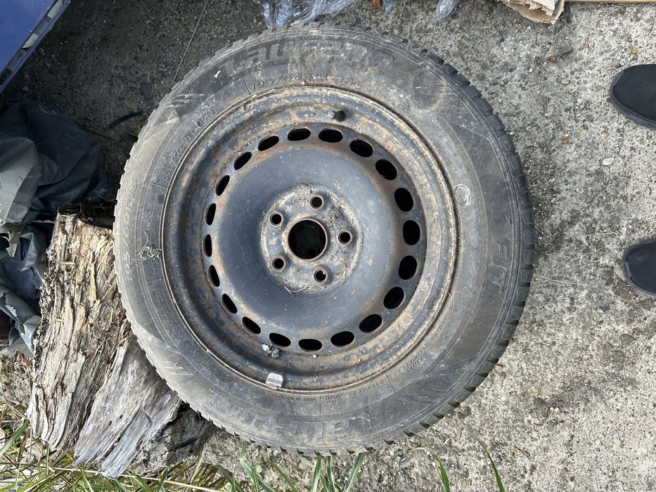 Piese VW Passat B5.5 / 1.9 Tdi - 101 cp / AVB / 2002 / Anvelope R15 !