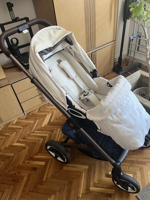 Carucior Cybex Talios S Lux + baby nest, husa vara, protectie vant
