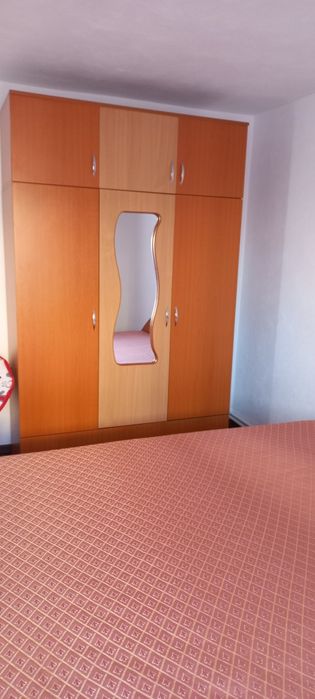 Set mobilier dormitor si saltea inclusa