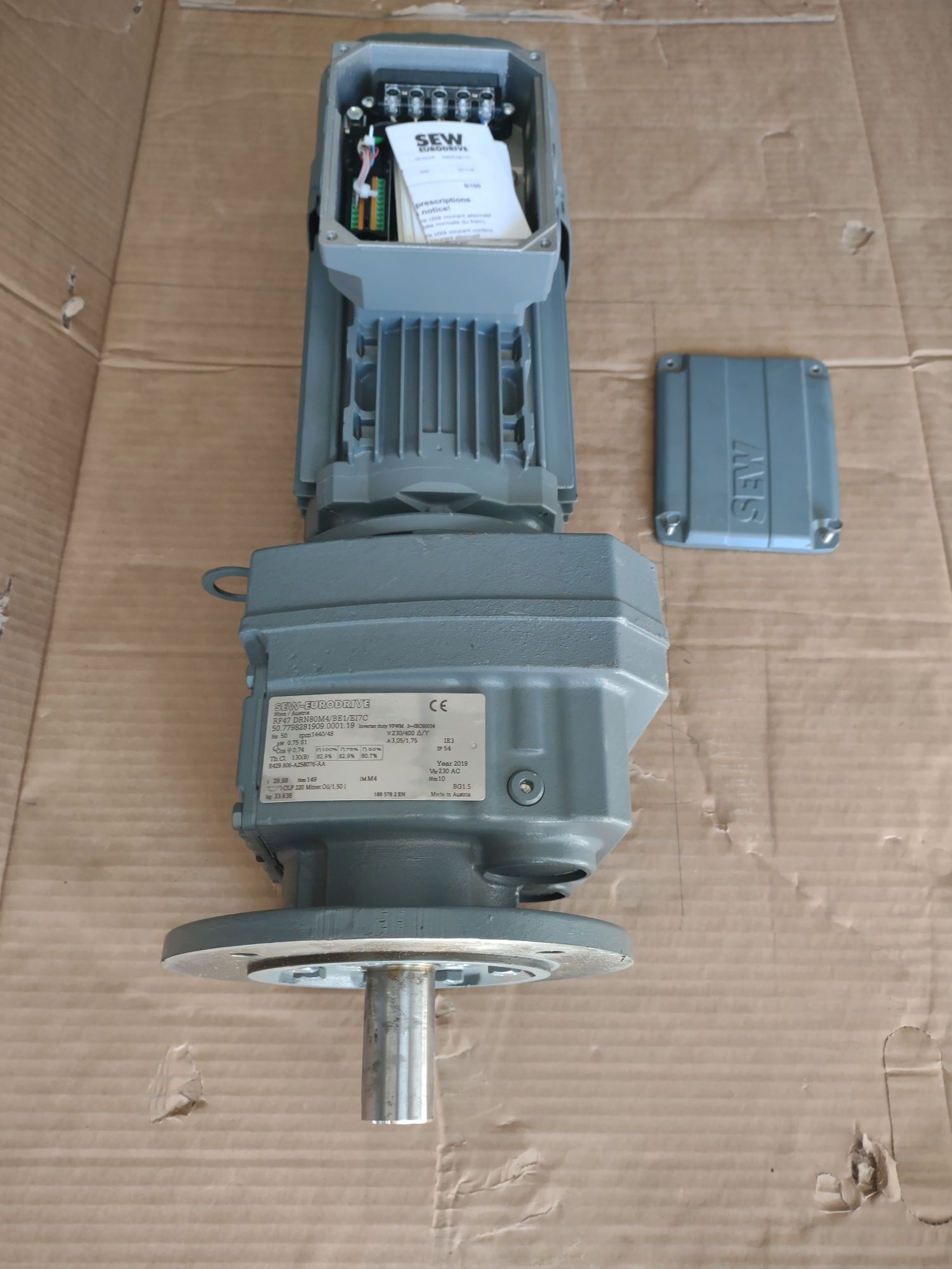 Motor cu reductor 0, 75 kw