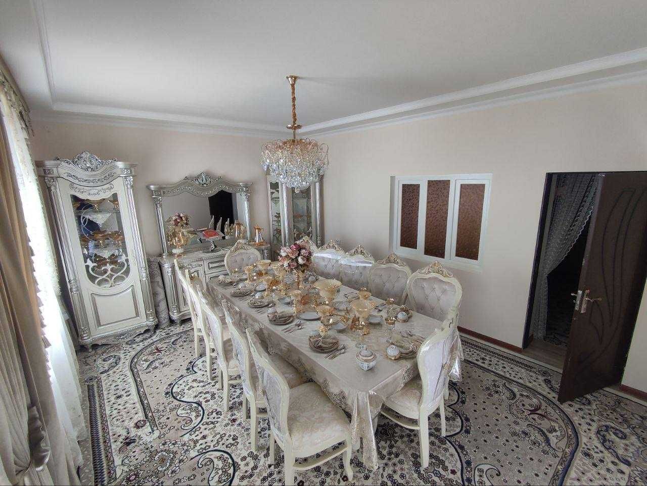 Продается Дом в Мирабаде, 6,42 сотки, ориентир Файзобод ГАИ, 12 комнат