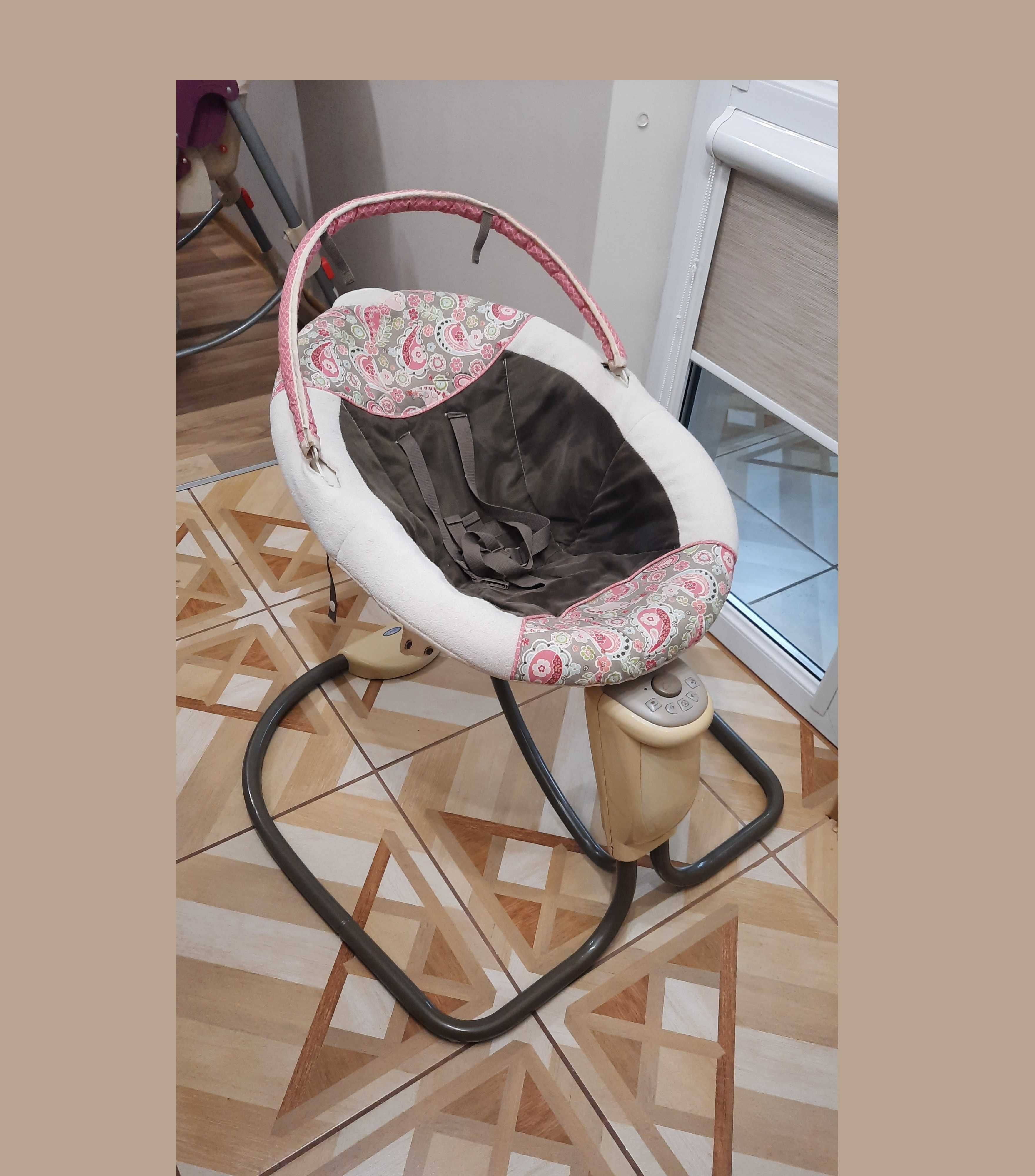 Детски Шезлонг Люлка Graco SNUGGLE SWING електрическа