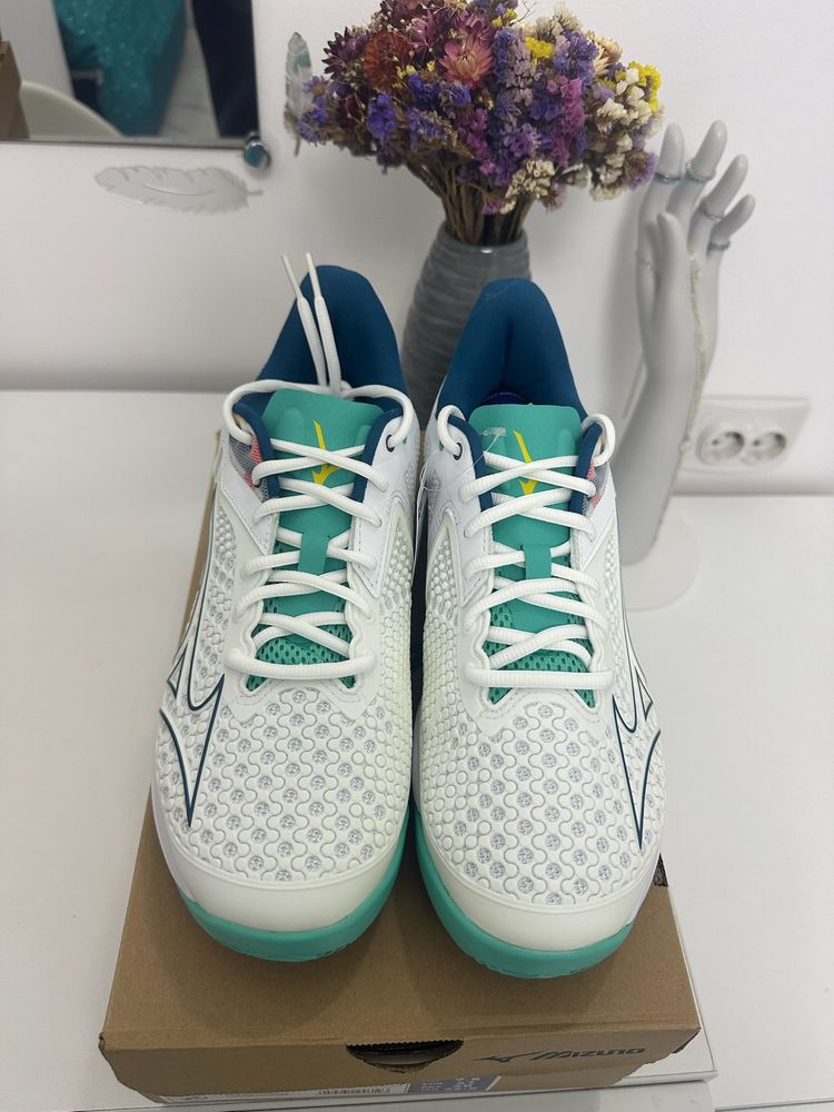 Adidasi tenis Mizuno Wave E. Tour 5 ( nike , adidas , tenis )