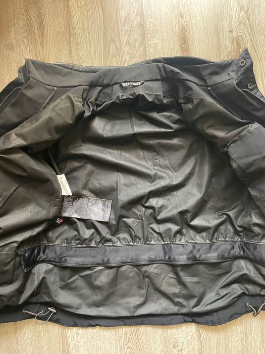 BMW Motorrad TourShell яке за мотор