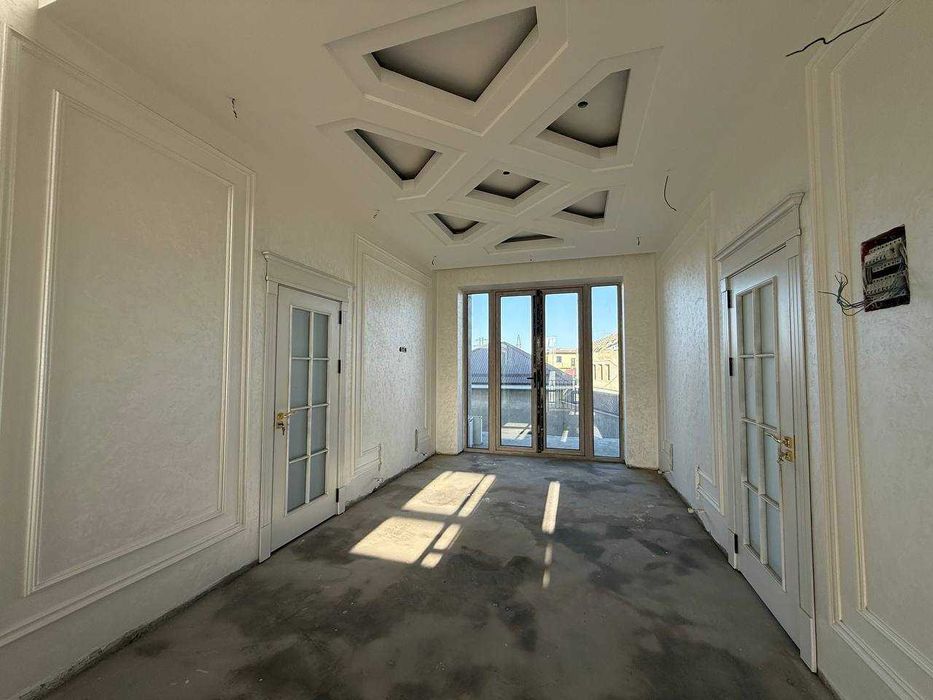 HASHAMATLI 3 QAVATL qilib qurilgan hovli sotiladi