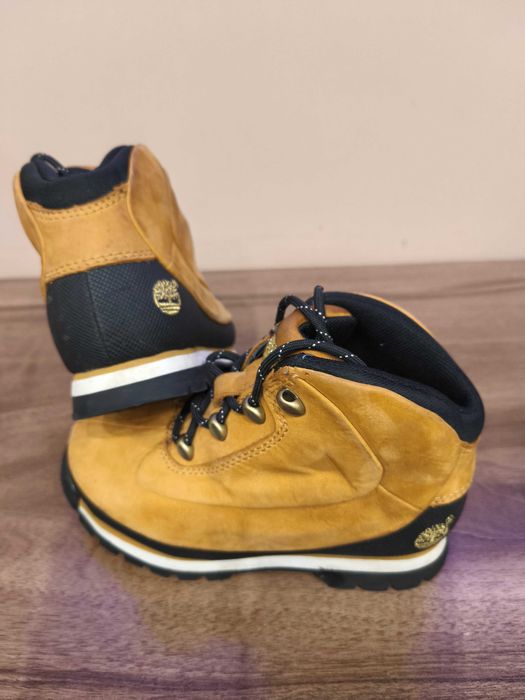 Оригинални маратонки Nike и Timberland