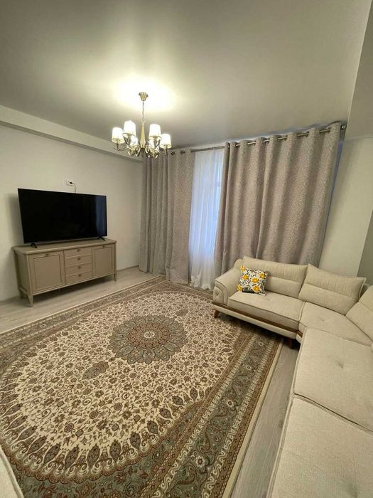 Yangi 4 xonali kvartira Parkent Plaza majmuasida ijaraga beriladi