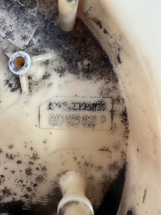 Pompa motorina rezervor audi a4 b8 a5 2.0tdi cjc cgl 8k0919050P