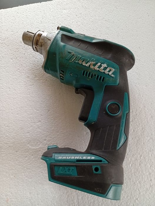 Makita pentru rigips defect