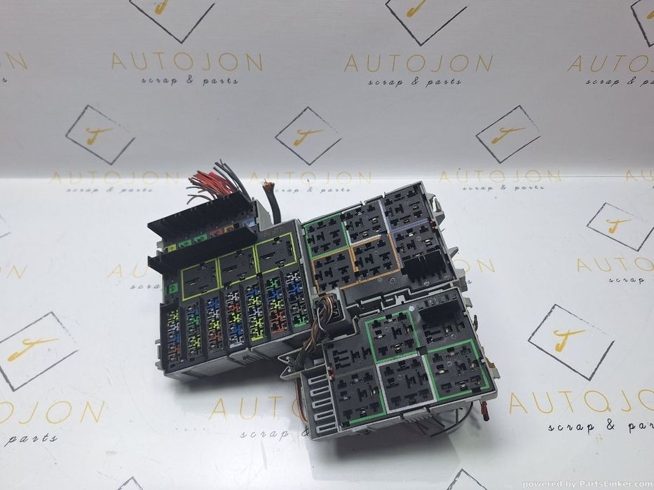 Panou sigurante OPEL CORSA C (F08, F68, X01) [ 2000 - 2009 ] 1.2 (Z 12 XE) 55KW|75HP OEM 09115142