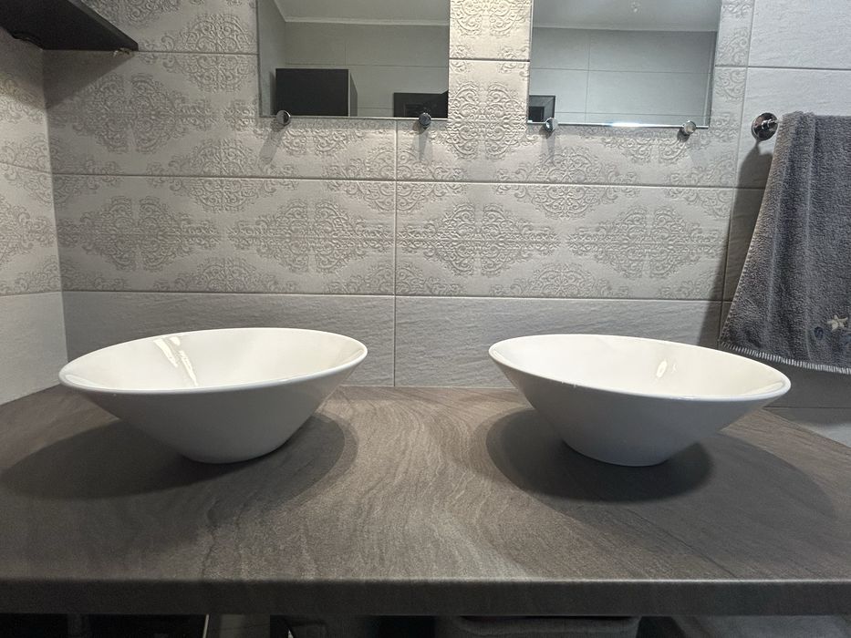 Lavoar pe blat rotund diametru 50 cm