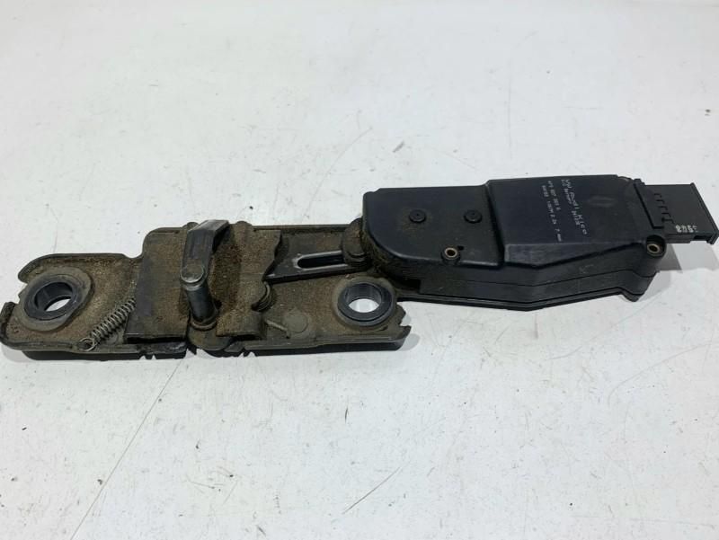 Broasca / motoras capota spate Skoda Superb 2 (2008-2013) 4F9827383A