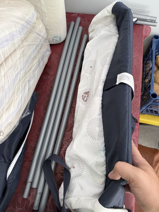 Бебешка кошара с матрак и чаршафи Chipolino Casablanca