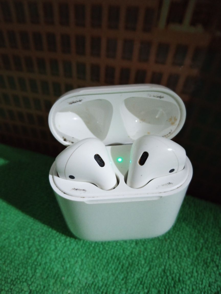 Airpods 2 оригинал