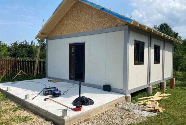 Case pe structura metalica