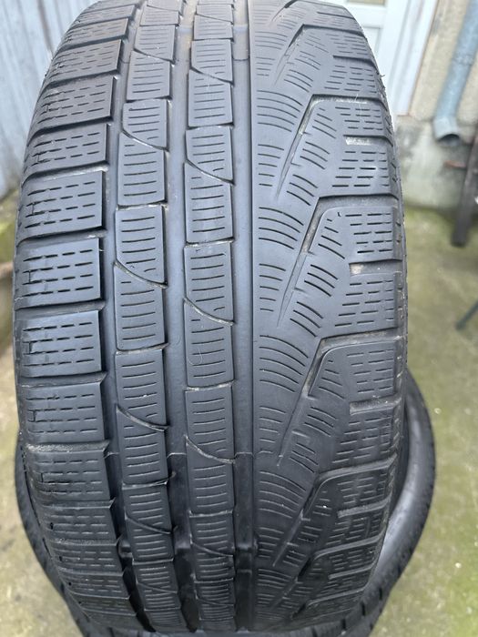 Pirelli 235/35 R20 M+S