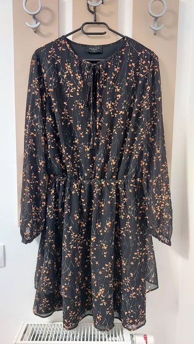 Rochie Mohito versatila nepurtata