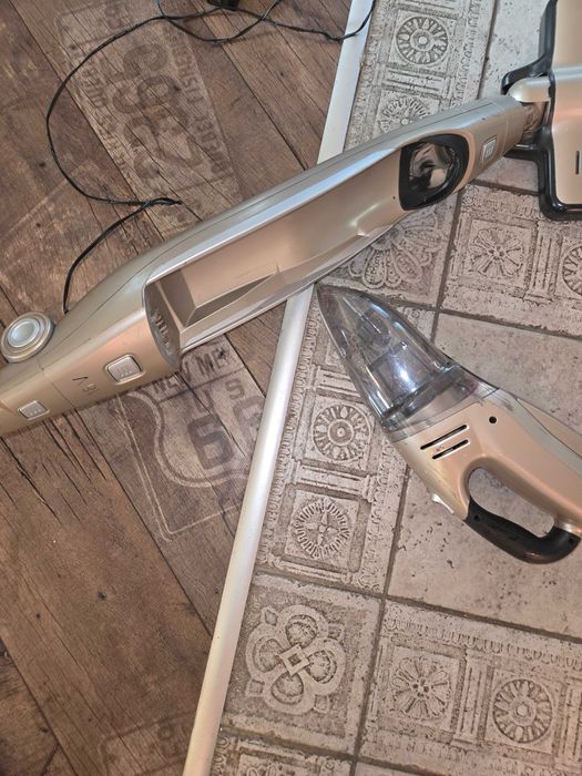 Прахосмукачка Bosch 18w безкабелна