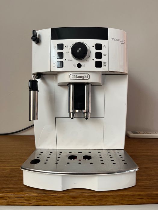 Delonghi Magnifica S