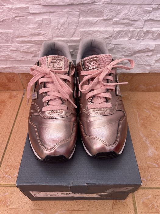 Adidași New Balance WL373GA2