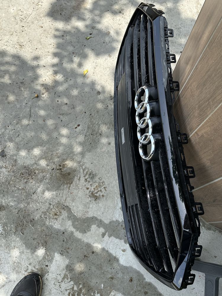 Решетка за Audi A6 C8
