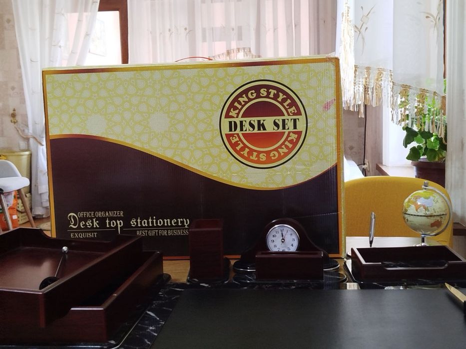 Ofis uchun stol nabor