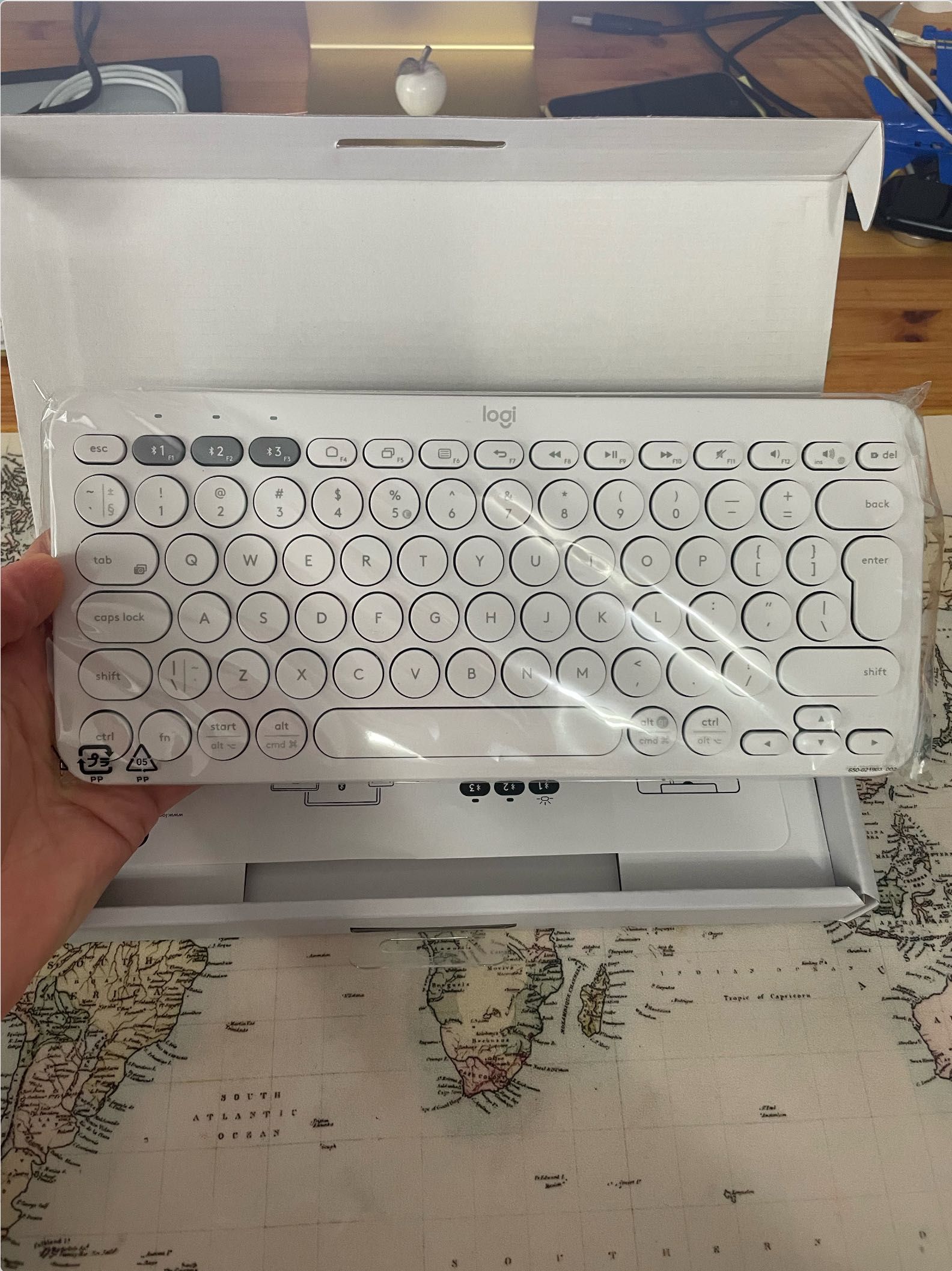 Tastatura Logitech Multi-Device K380 noua