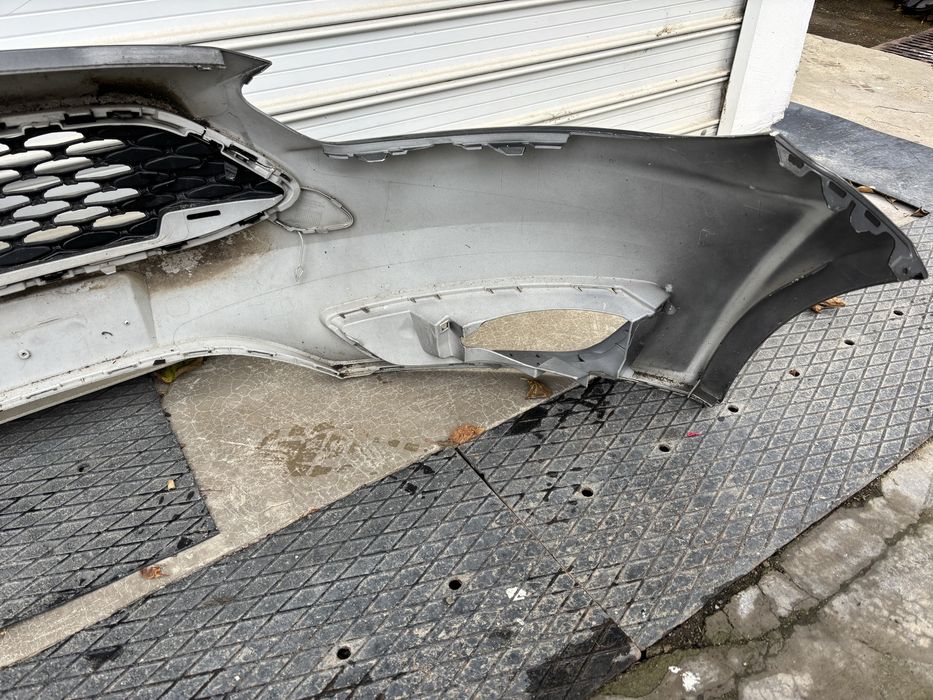 Предна броня за Ford Focus Mk3 III  2014-2018