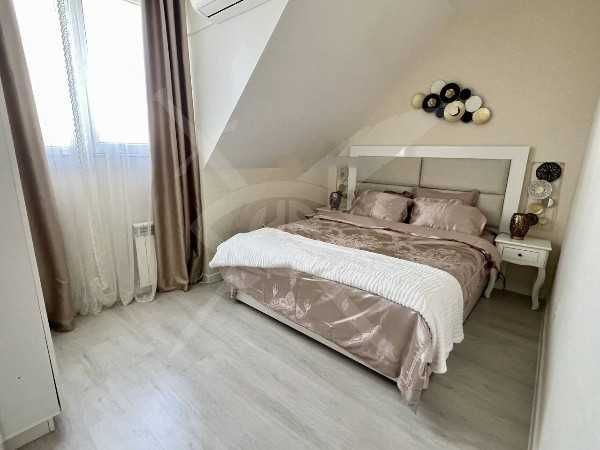 Продава се Тристаен апартамент в Пловдив, Център - 120 кв.м за 2542 €/кв.м - Снимка #6