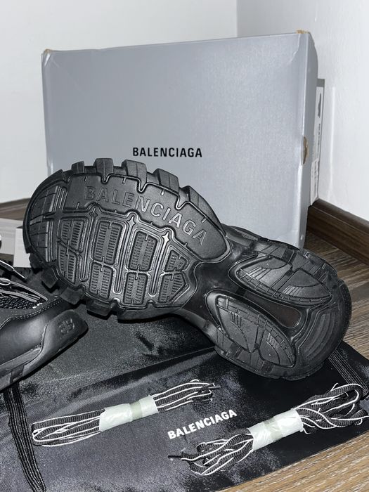Balenciaga Track