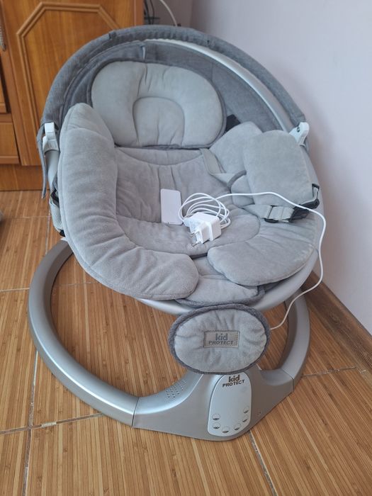 VAND Leagan electric bebelusi