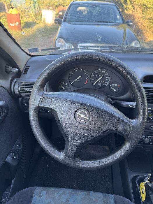 Opel Corsa 1.2 16v с ГАЗ