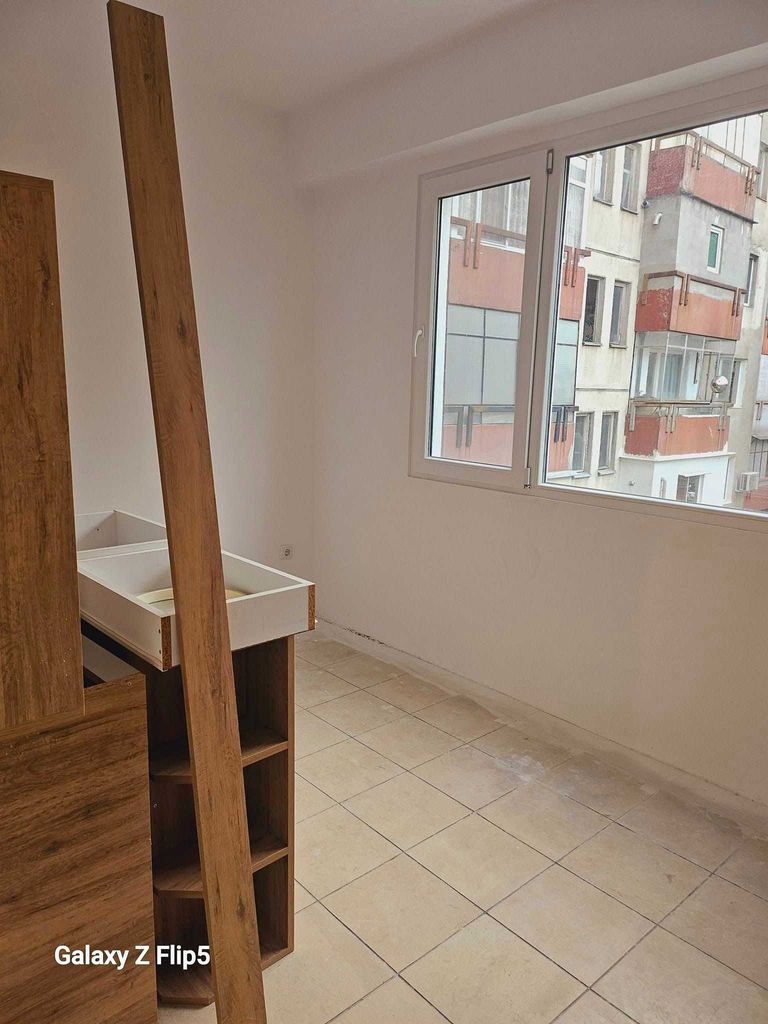 Продава се Тристаен апартамент в Казанлък - 86 кв.м за 712 €/кв.м - Снимка #6