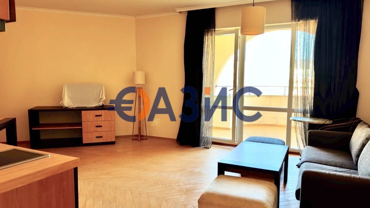 Апартамент с 1 спалня на 7 етаж и с изглед към морето в Маджестик Бийч
