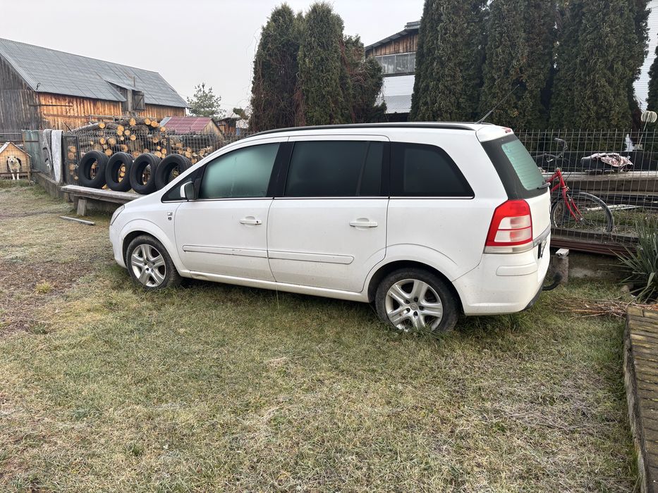 Opel zafira 1.7