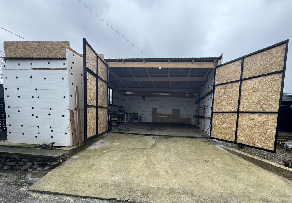 Vand lemnarie, construcite noua, detin facturi!