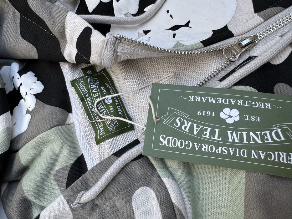 BLACK FRIDAY! Denim Tears Camo Zipper Black/White