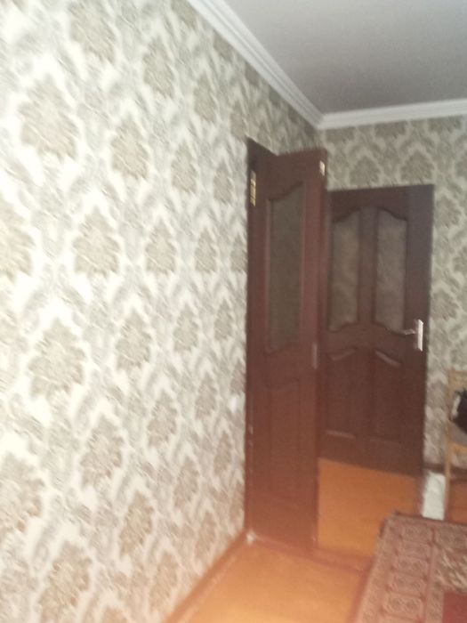 1 xonali uy sotiladi