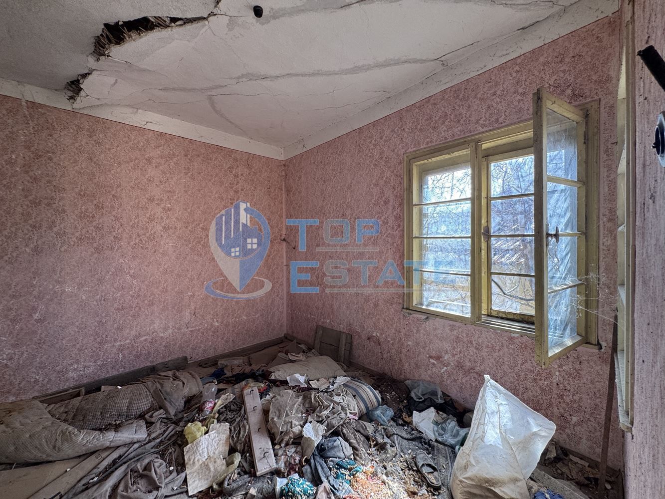 Две къщи с два кладенеца в село Сушица, област Велико Търново