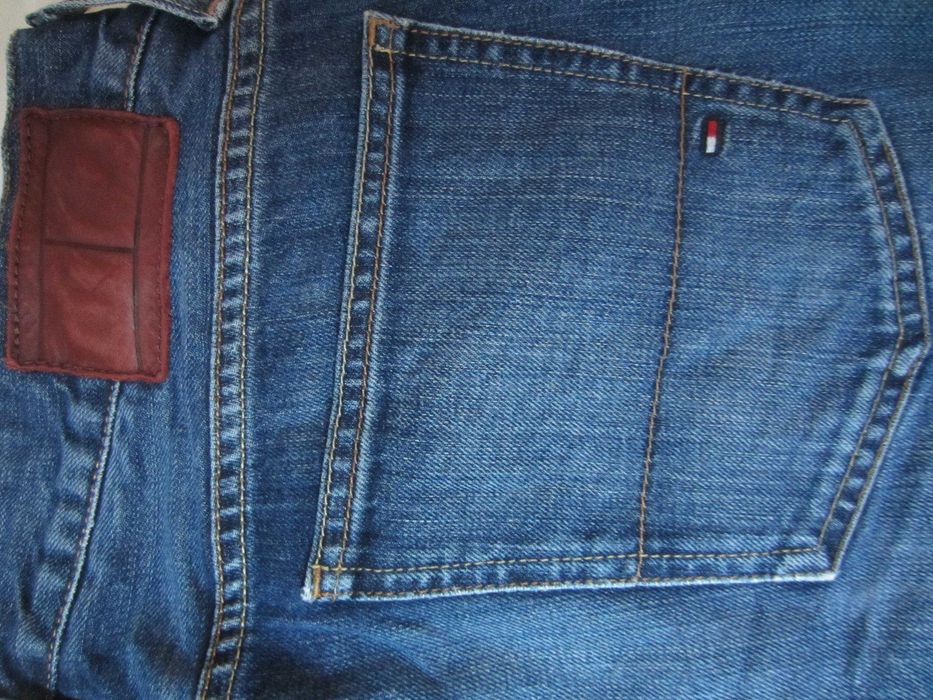 Blugi Tommy Hilfiger, W34 L32,Hudson,Talie=86cm,Lung=102cm, drepti