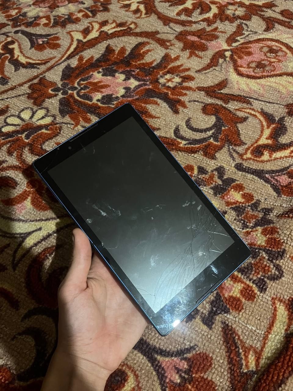 Lenovo Tab 3 Продаётся срочно