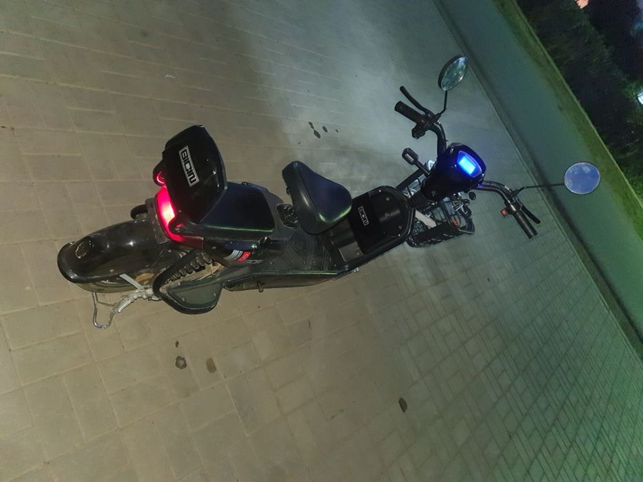 Скутер ск8 идеал